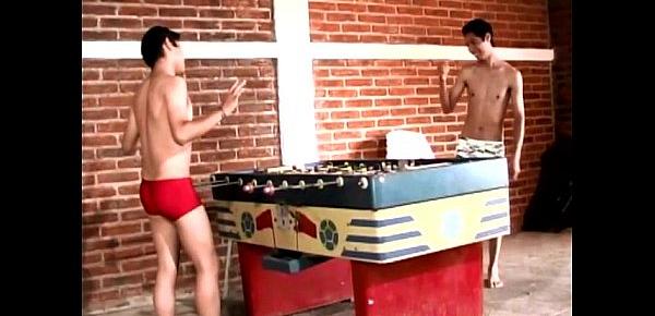  David Noe Plays Strip Fooseball